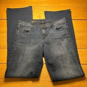 Kut from the Kloth Michelle slim flare 6